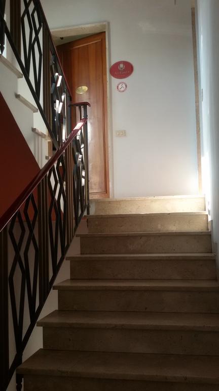 אסראלה Aci B&B מראה חיצוני תמונה